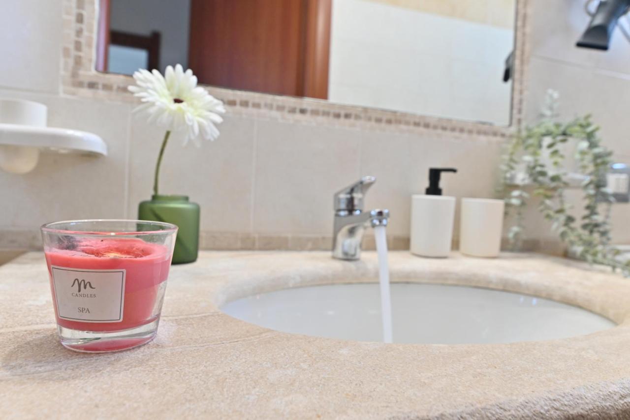 Izzhome Flamingo Pula Extérieur photo