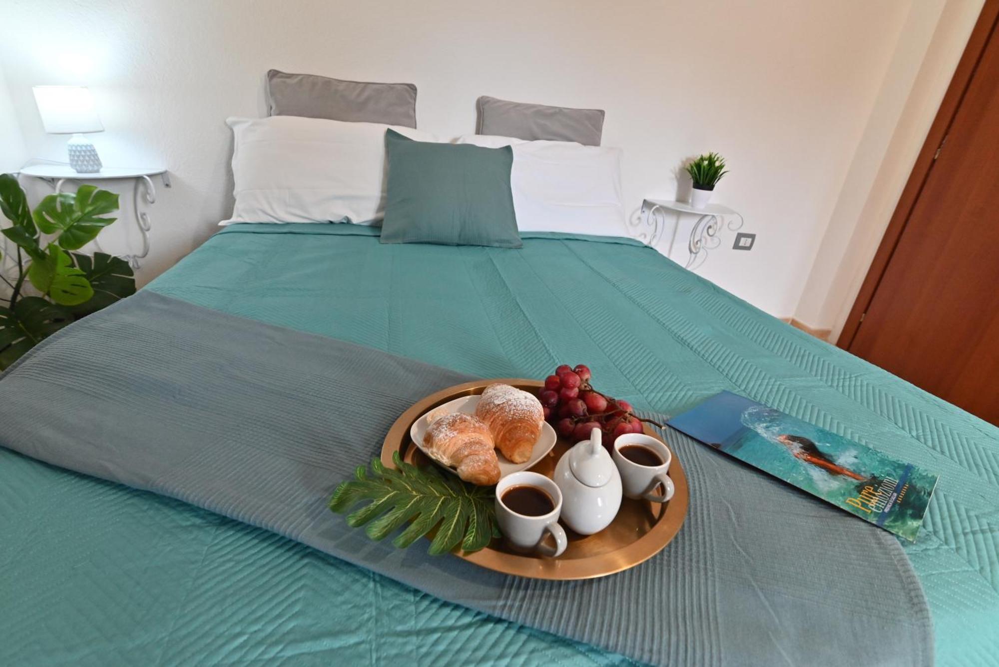 Izzhome Flamingo Pula Extérieur photo